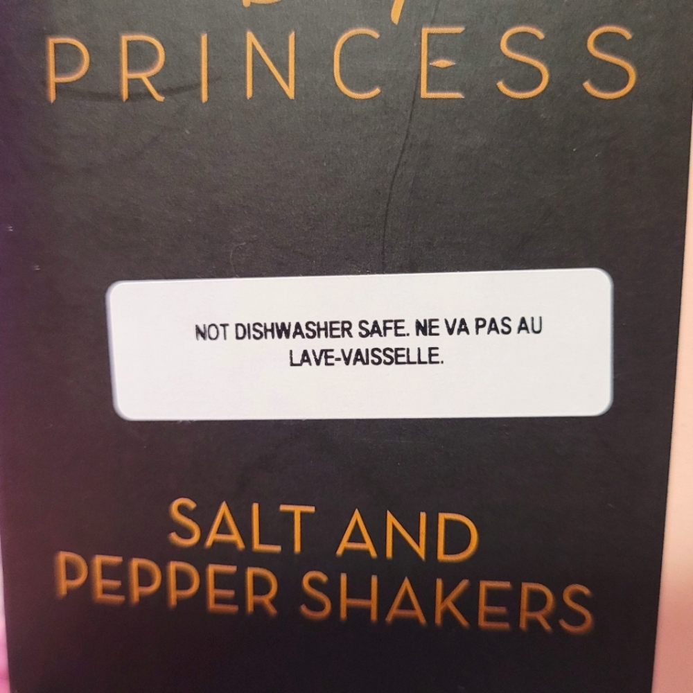 Ariel & Flounder Salt & Pepper Shakers - Picture 6 of 6